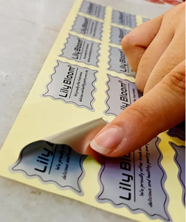 सभी उद्योगों के लिए लेबल स्टिकर